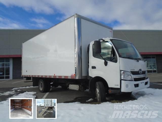 Hino 195 廂式貨物運輸車