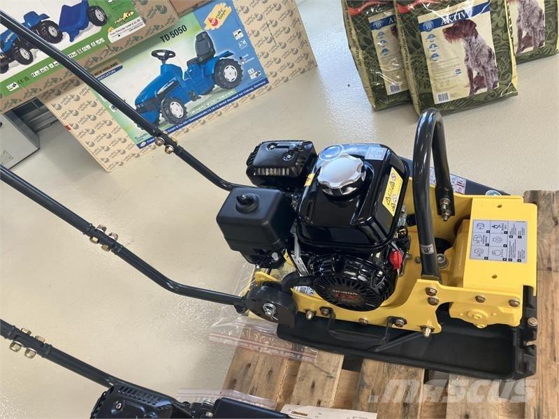  - - - BOMAG BVP10/36 其他農業機械