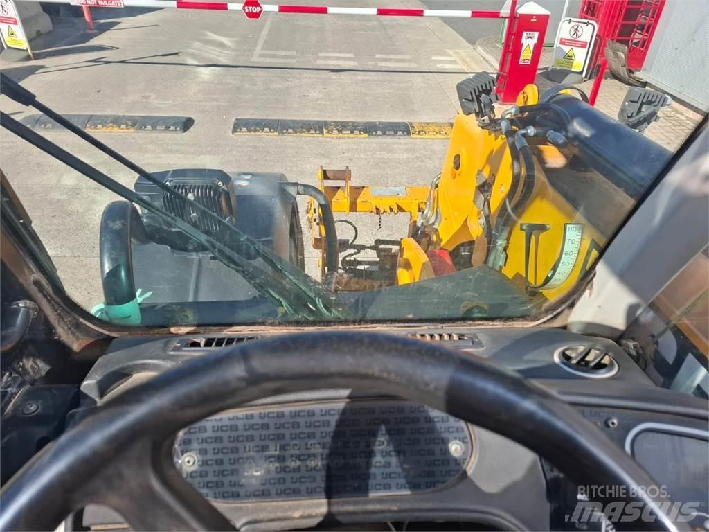 JCB 535-95 農業用伸縮臂裝載機