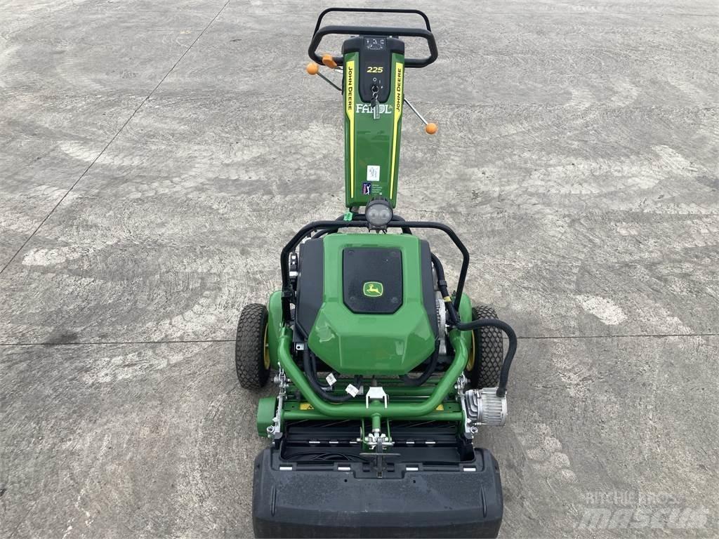 John Deere 225 E-cut 手扶式割草機