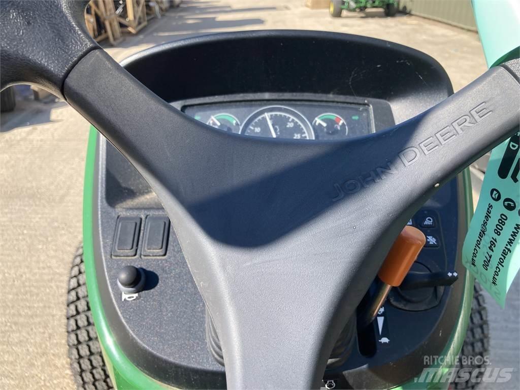 John Deere 3039R 小型曳引機