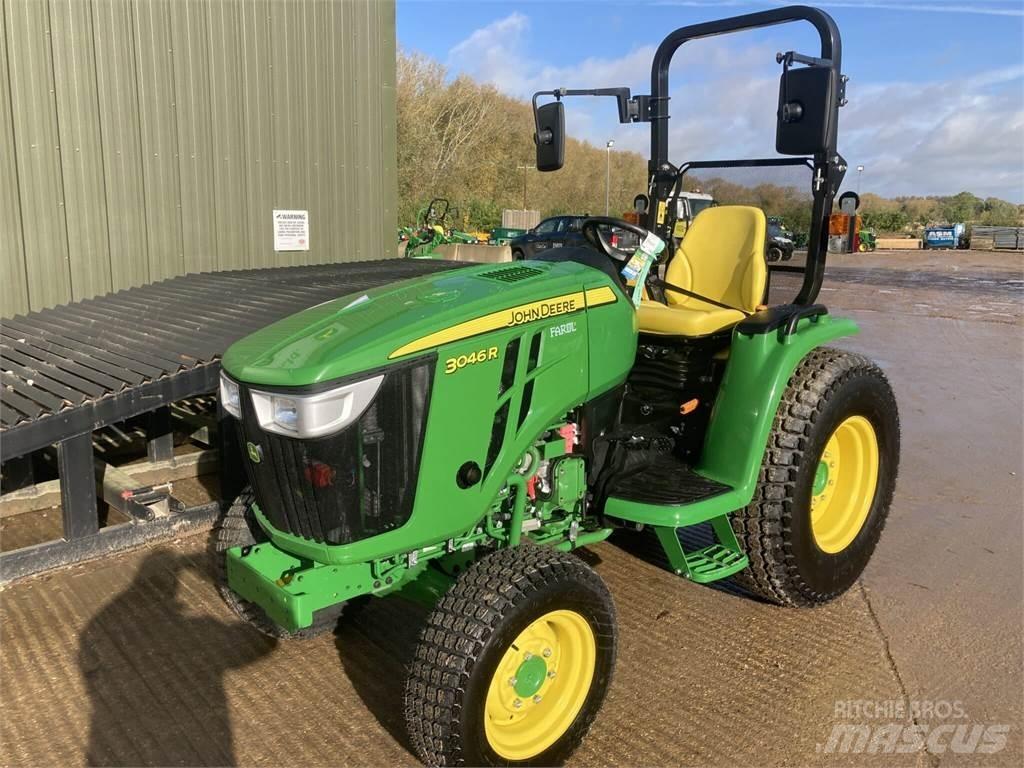John Deere 3046R 小型曳引機