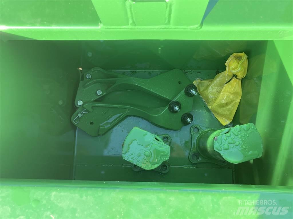 John Deere 320R 小型曳引機