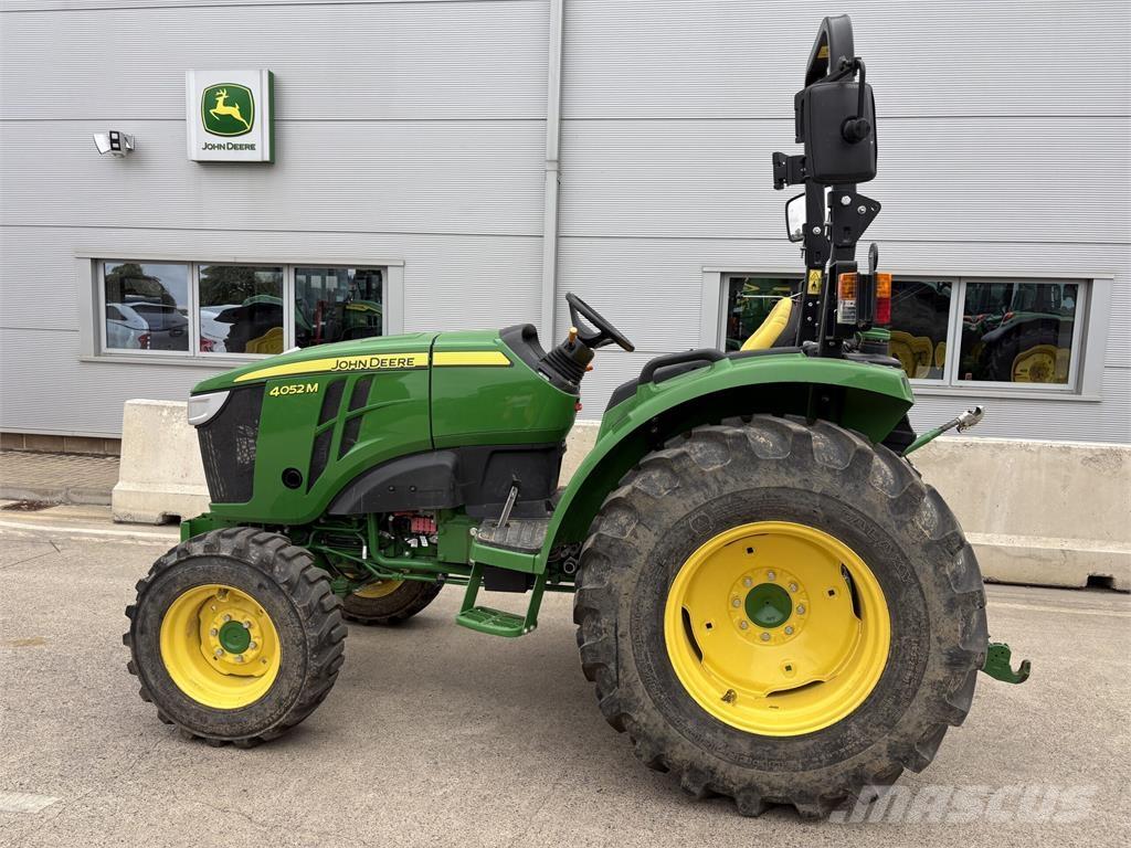 John Deere 4052M 小型曳引機