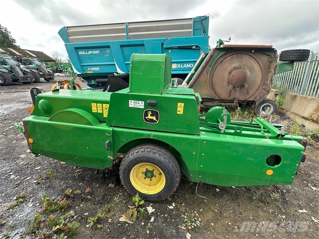 John Deere 459 方形打捆機