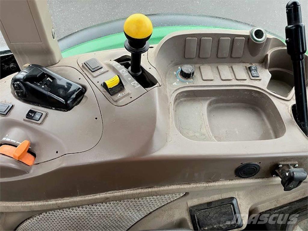 John Deere 5115M 曳引機
