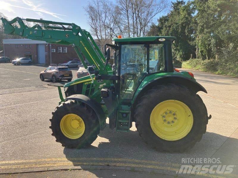 John Deere 6110M 曳引機