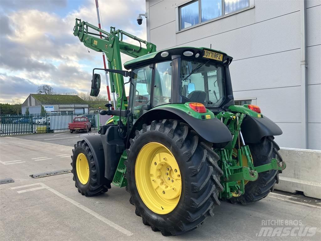 John Deere 6120M 曳引機