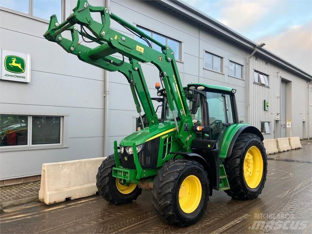 John Deere 6120M 曳引機