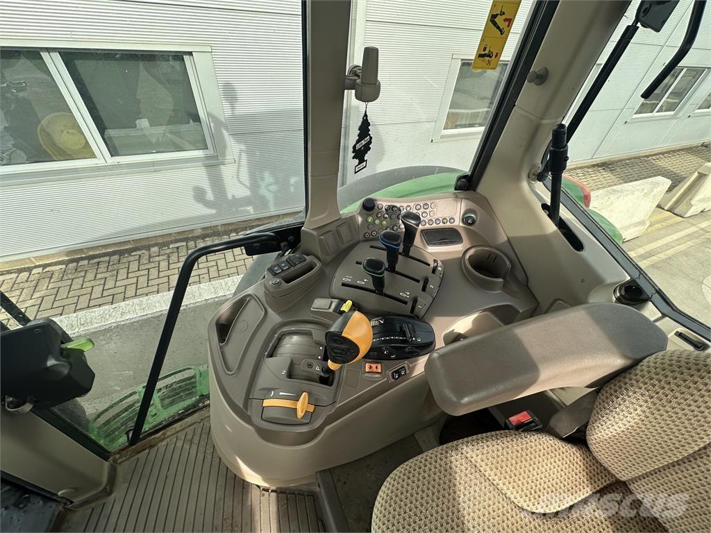 John Deere 6155M 曳引機