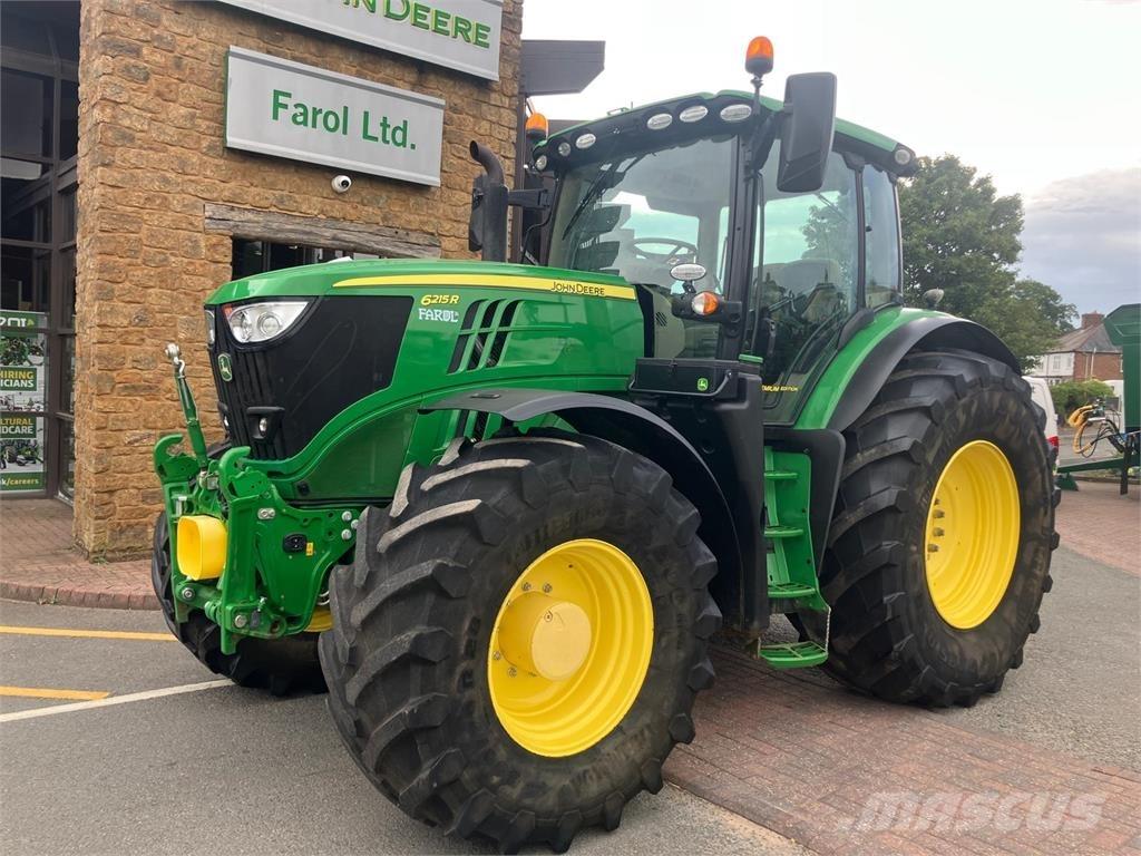 John Deere 6215R 曳引機