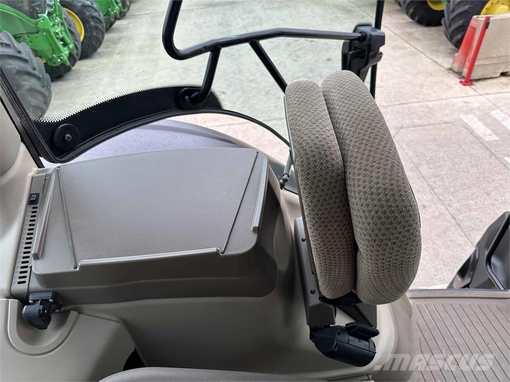 John Deere 6250R 曳引機