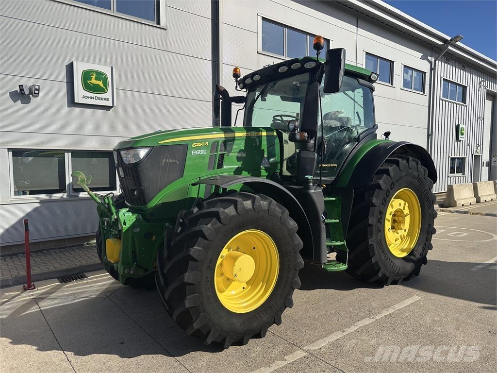 John Deere 6250R 曳引機