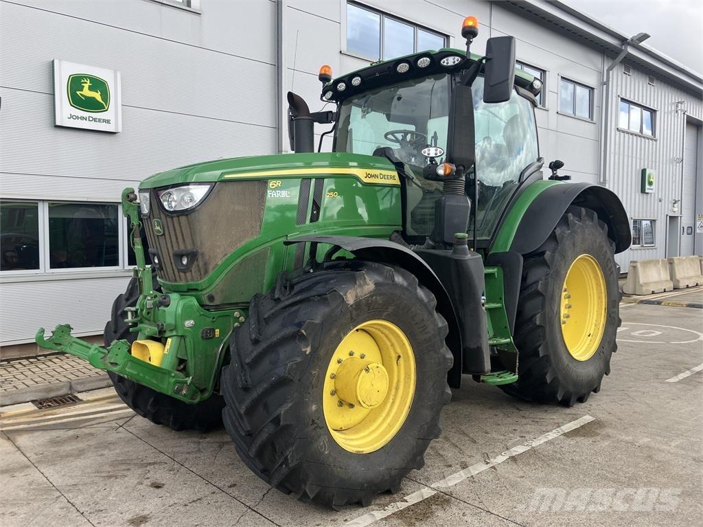 John Deere 6R 250 曳引機