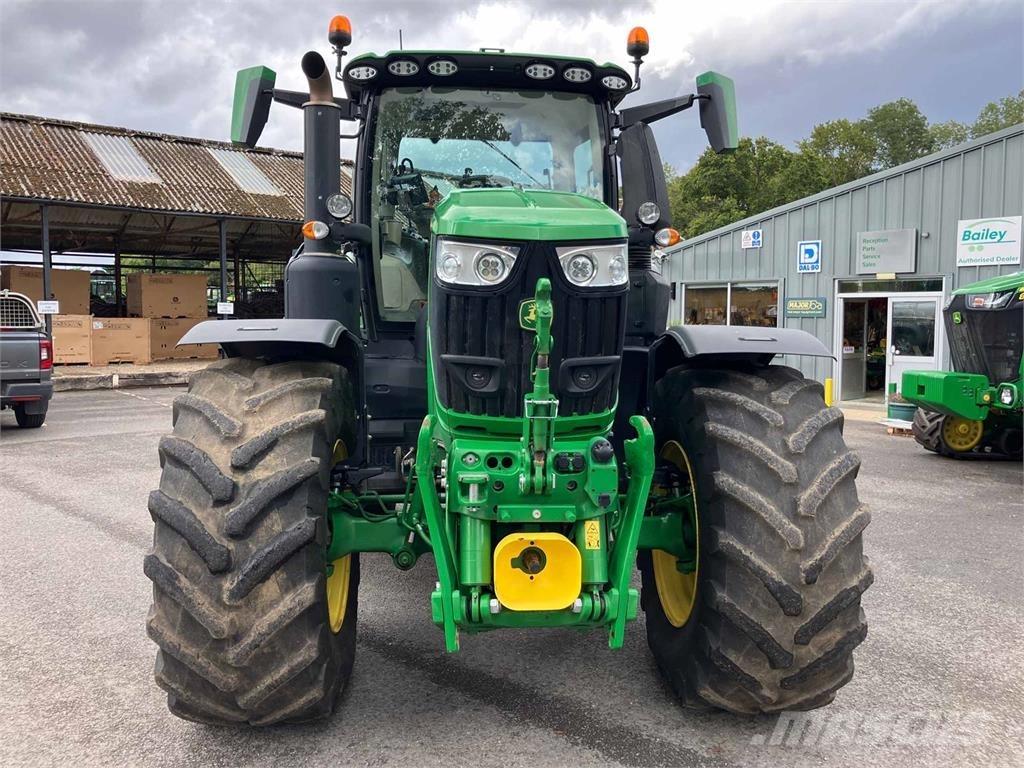 John Deere 6R 250 曳引機