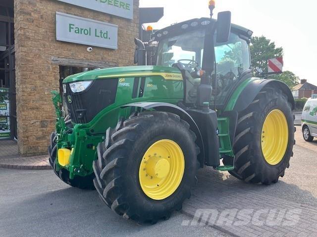 John Deere 6R 250 曳引機