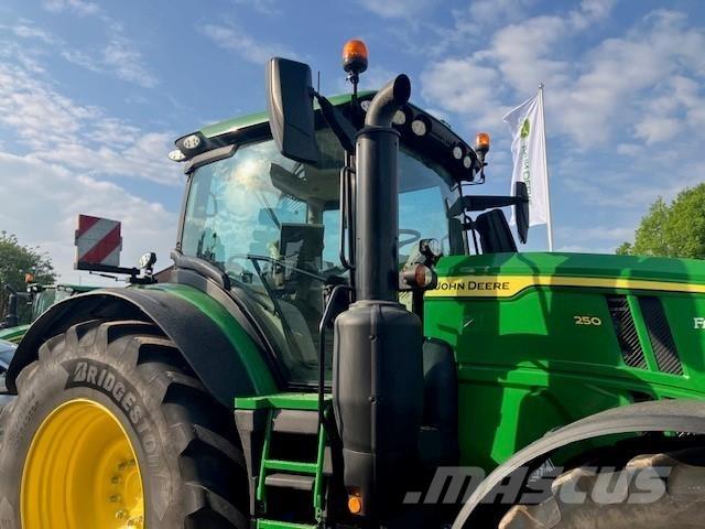 John Deere 6R 250 曳引機