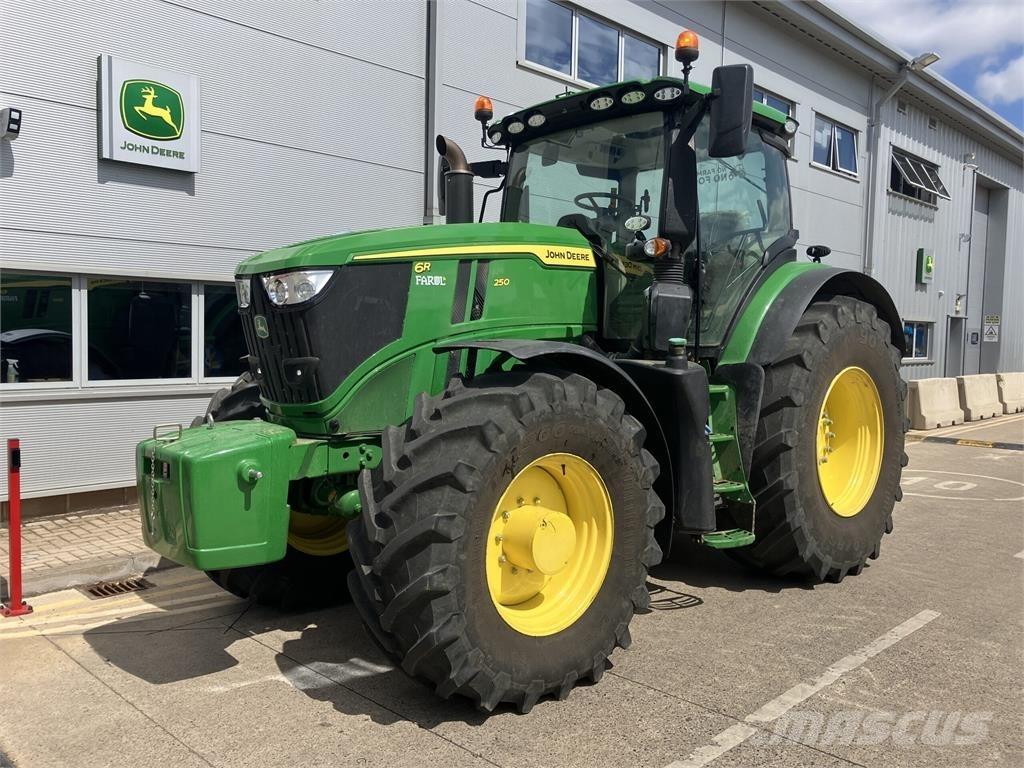 John Deere 6R 250 曳引機