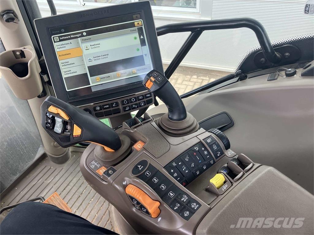 John Deere 6R 250 曳引機