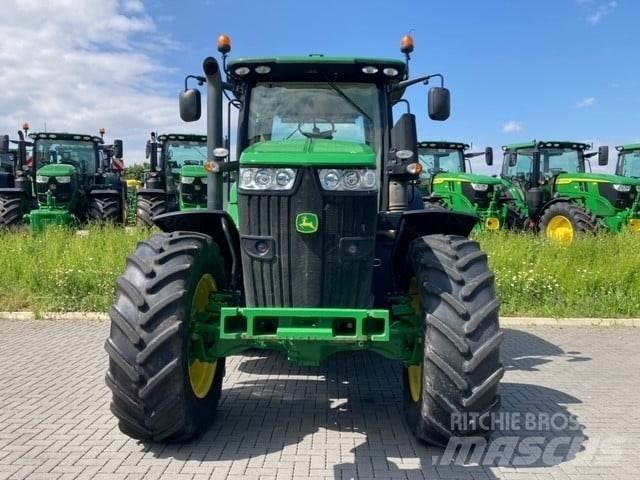 John Deere 7230R 曳引機