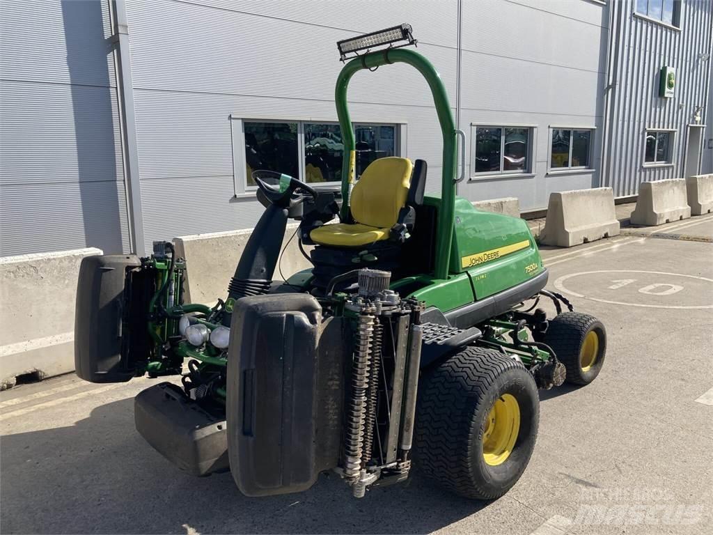 John Deere 7500AE 手扶式割草機