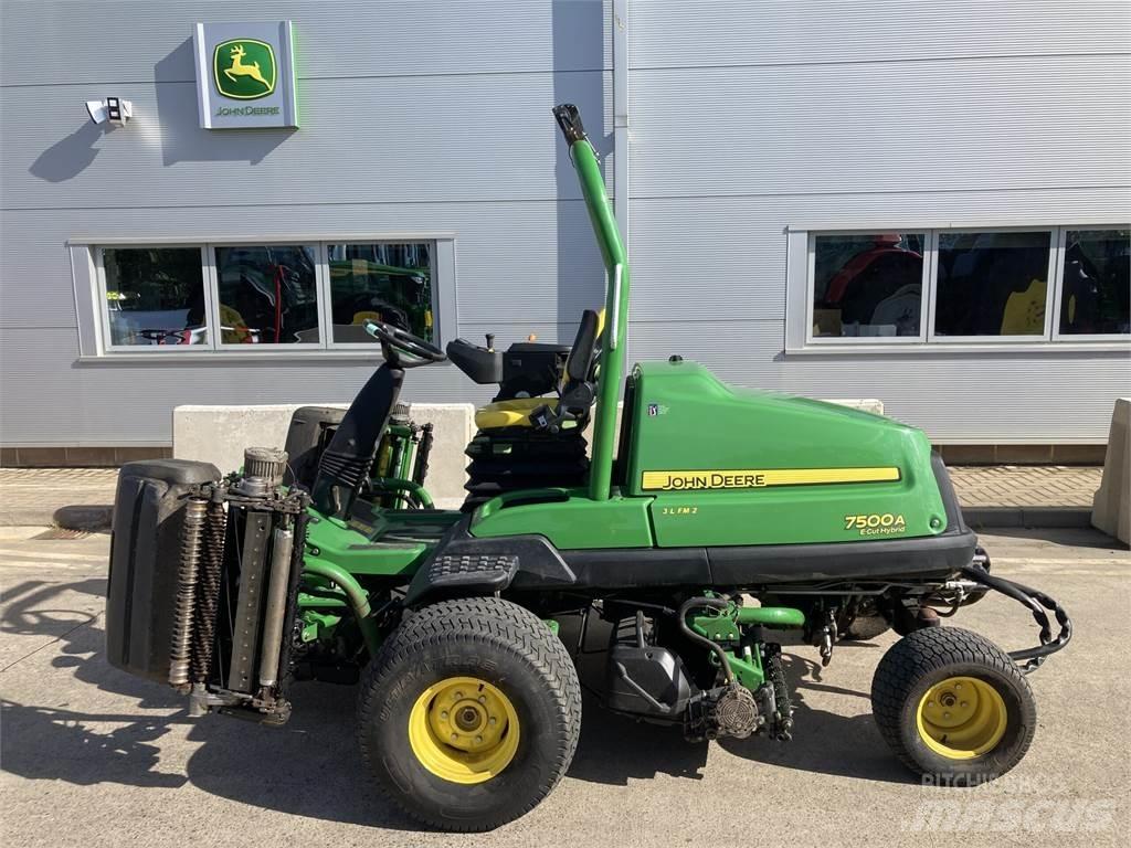 John Deere 7500AE 手扶式割草機