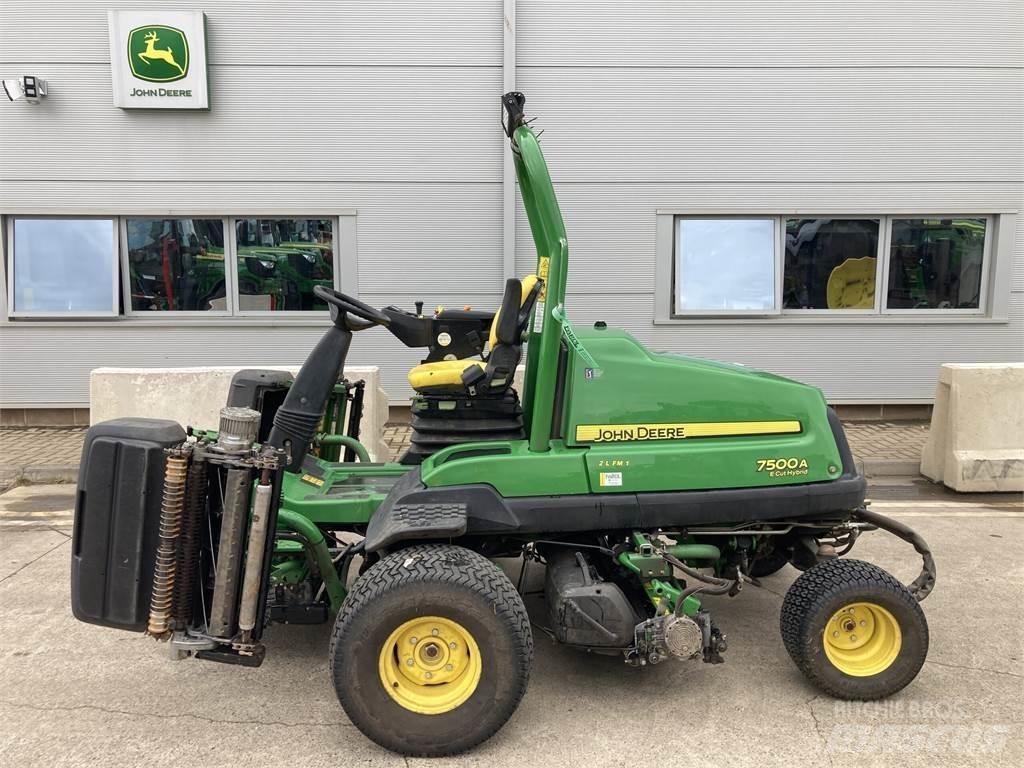 John Deere 7500AE 手扶式割草機
