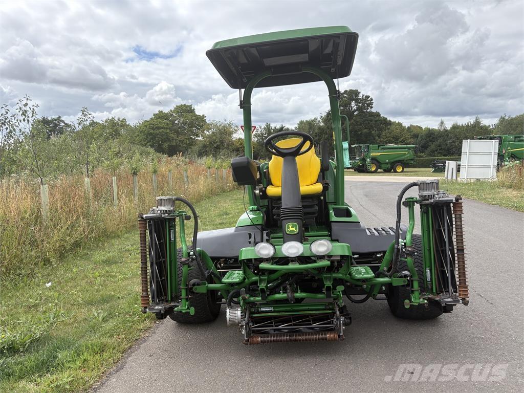 John Deere 7500AE 手扶式割草機