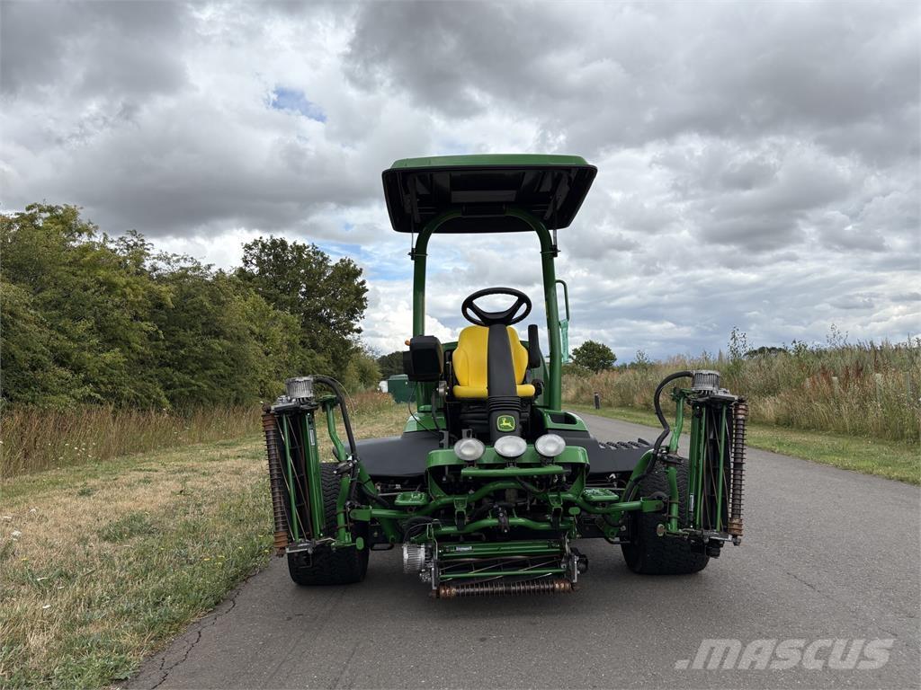 John Deere 7500AE 手扶式割草機
