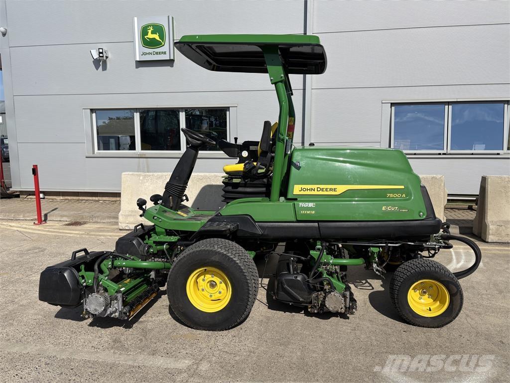 John Deere 7500AE 手扶式割草機