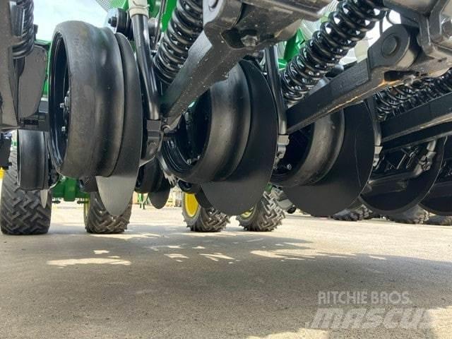 John Deere 750A 鑽頭