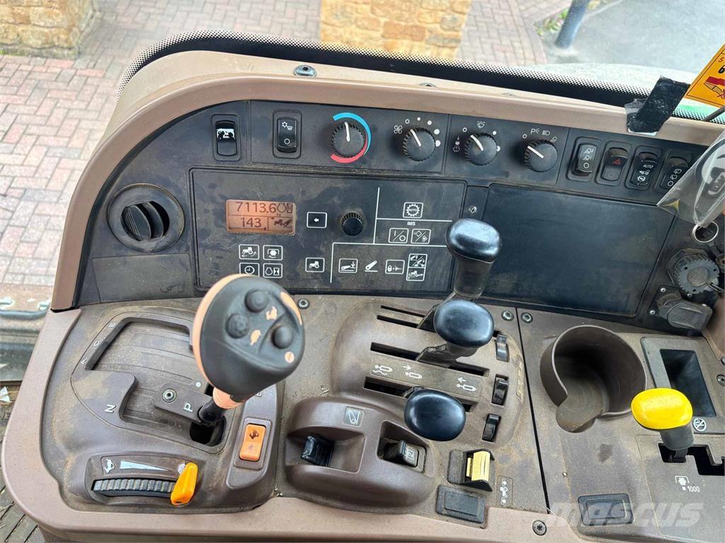 John Deere 7830 曳引機