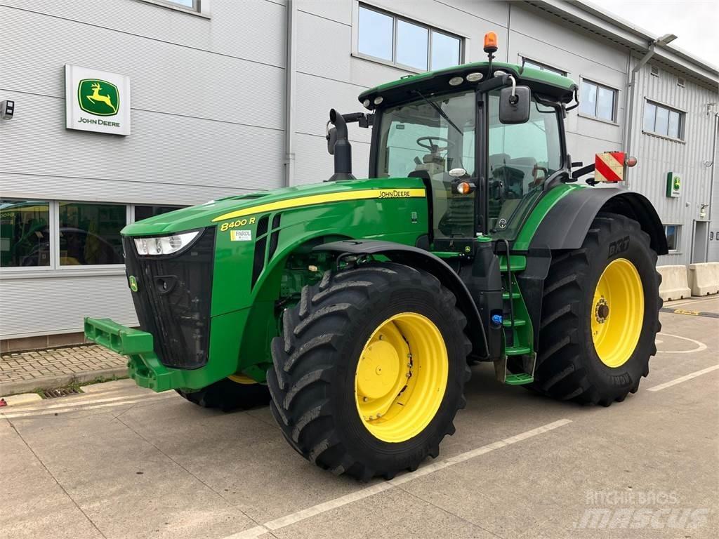 John Deere 8400R 曳引機