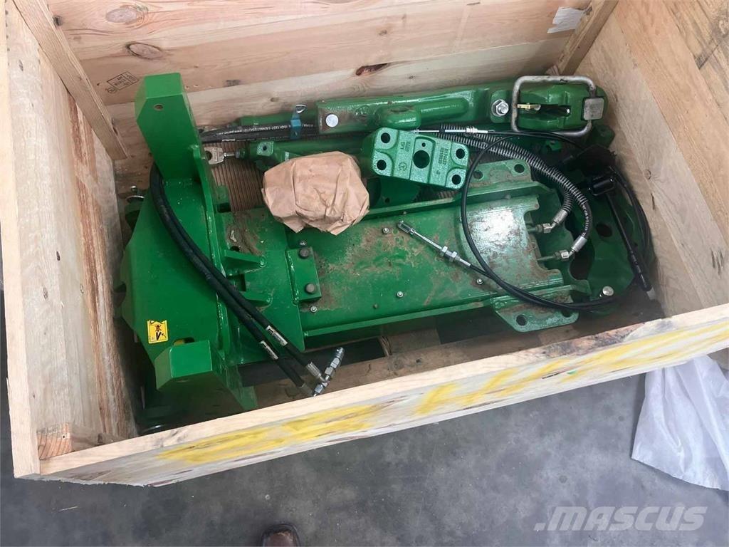John Deere 8R 其他農業機械