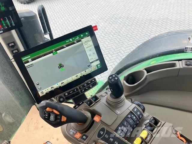 John Deere 8R 370 曳引機