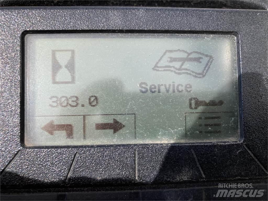 John Deere 9009A 手扶式割草機