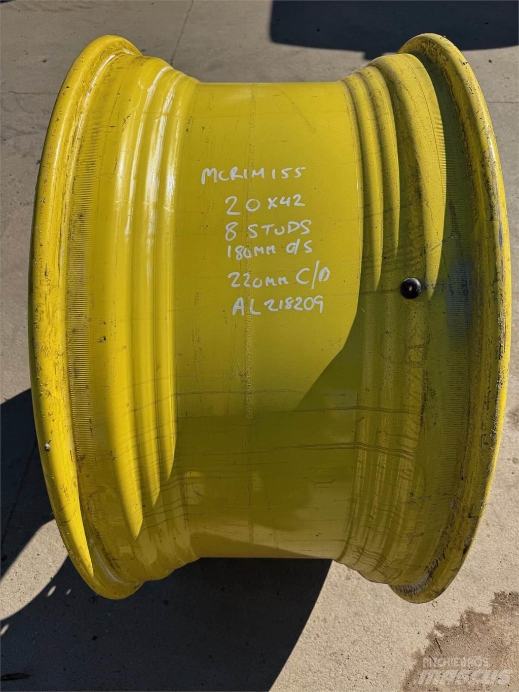 John Deere Example 輪胎、車輪和輪圈