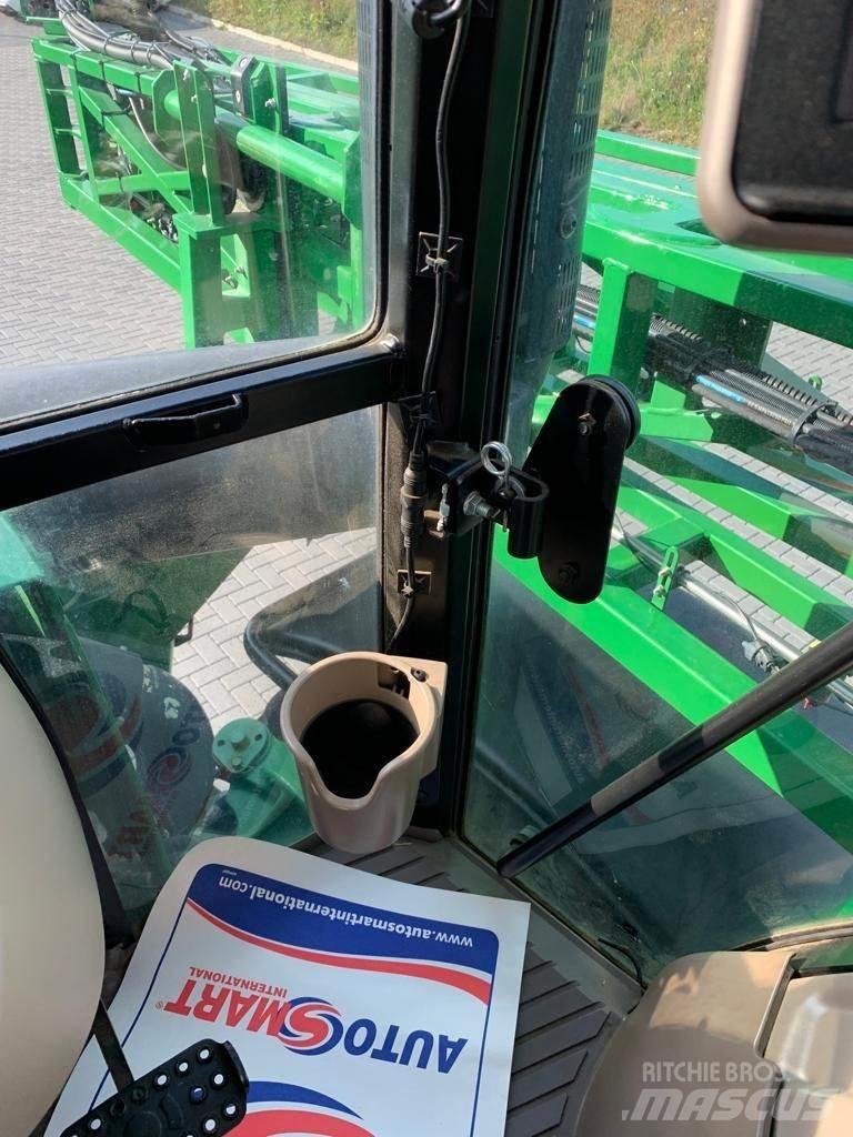 John Deere R4040i 自走式噴霧機