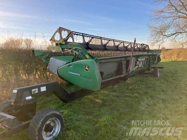 John Deere S685 TM 聯合收穫機
