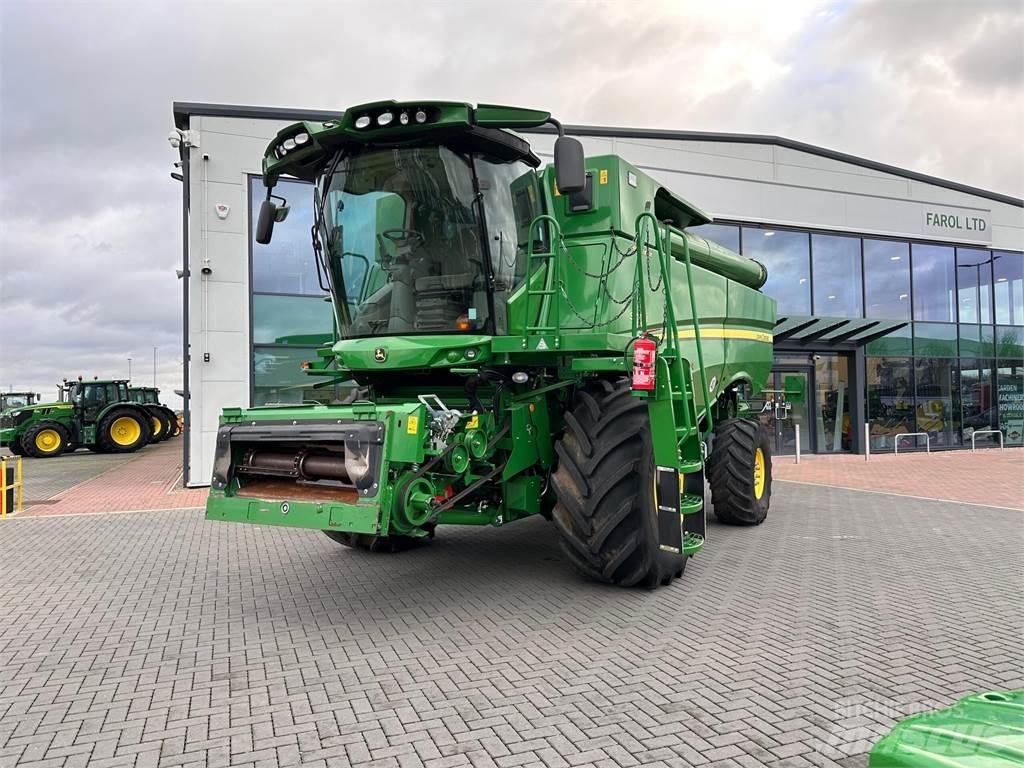 John Deere S780i HM 聯合收穫機