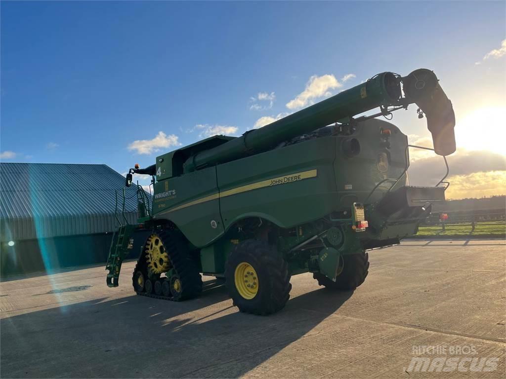 John Deere S790 聯合收穫機