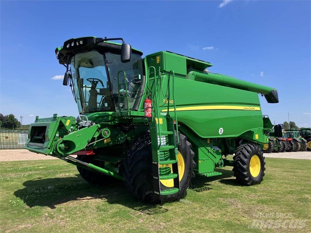 John Deere T550I 聯合收穫機