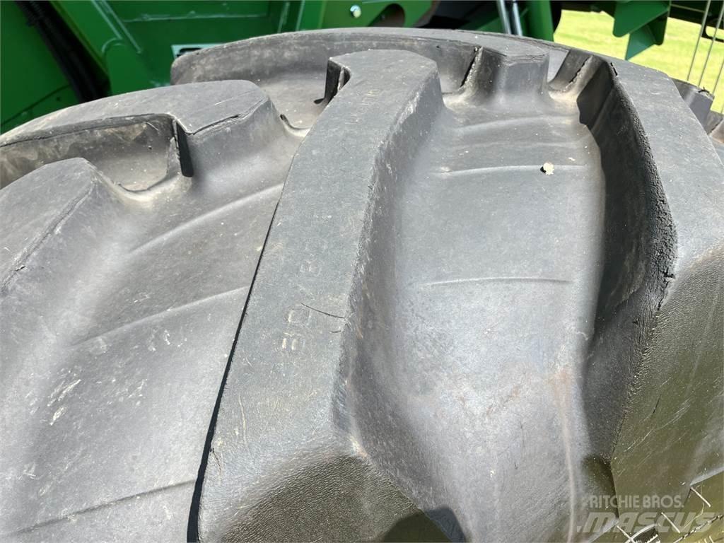 John Deere T550I 聯合收穫機