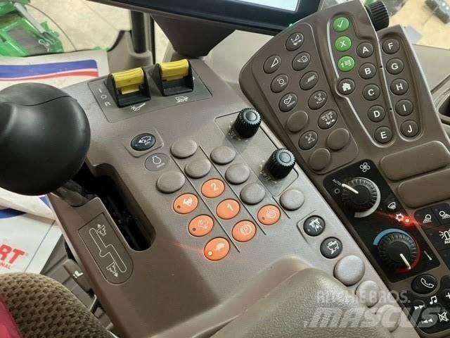 John Deere T670i 聯合收穫機