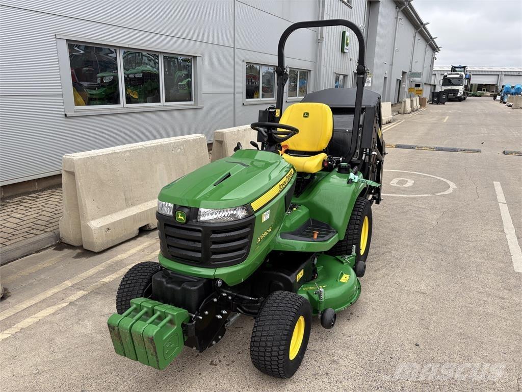 John Deere X950R 騎乘式割草機