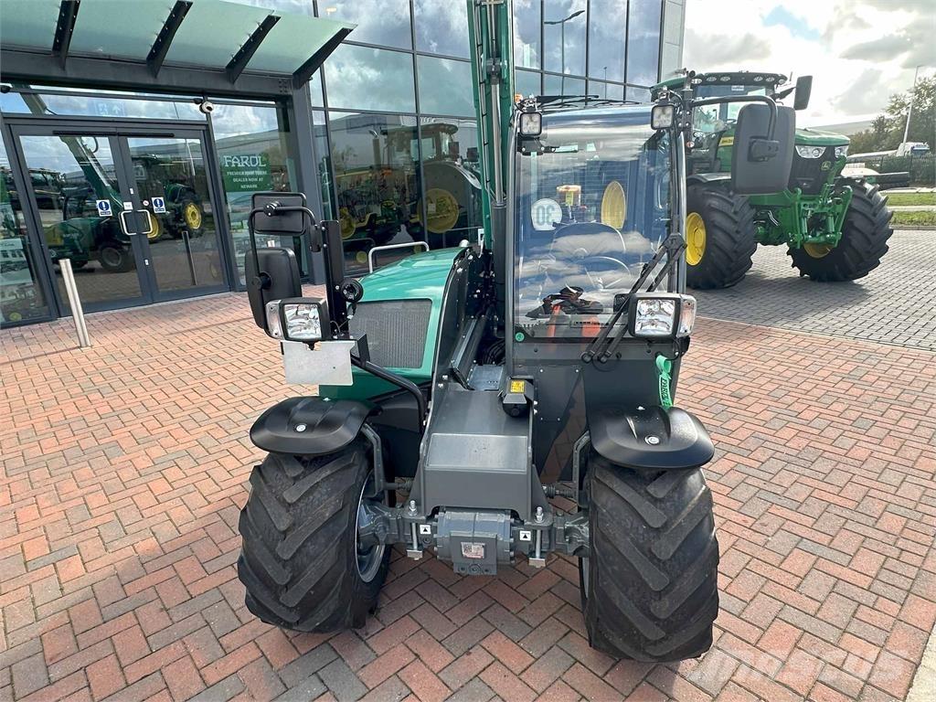 Kramer KT144 農業用伸縮臂裝載機