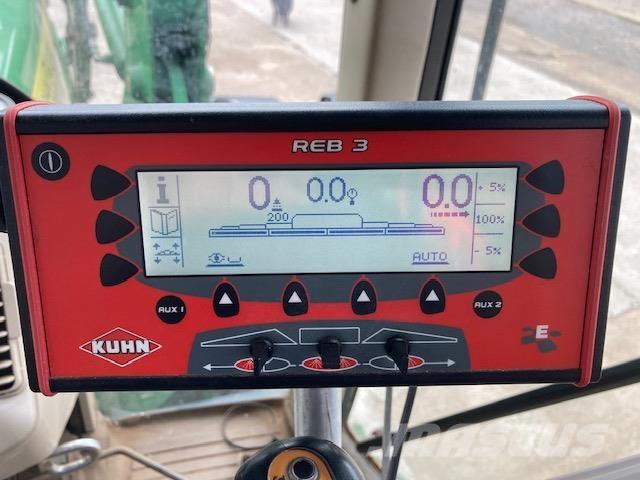 Kuhn Altis 2 1800 自走式噴霧機