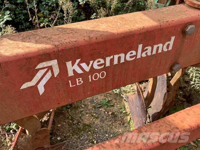 Kverneland LB100 雙向犁