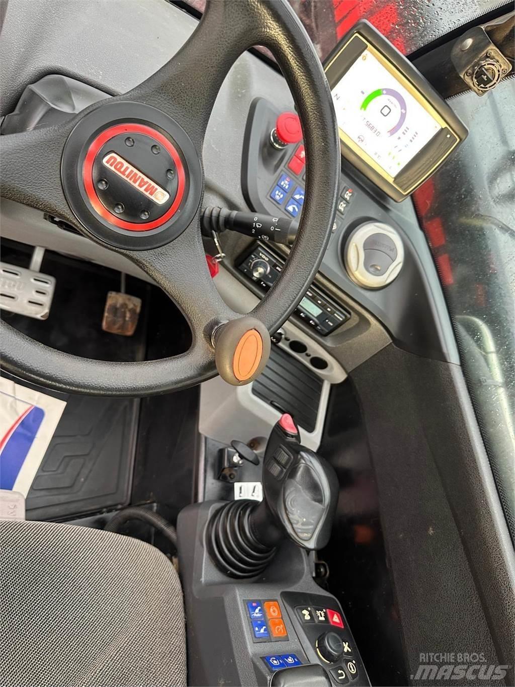 Manitou MLT741-140 V+ 農業用伸縮臂裝載機