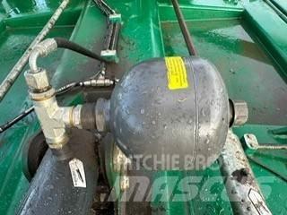 Spearhead Multicut 620 莖葉去葉機